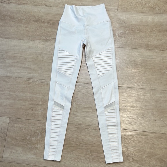 ALO High-Waist Moto Legging WHITE SIZE XS NEW. 0658 - Picture 4 of 7